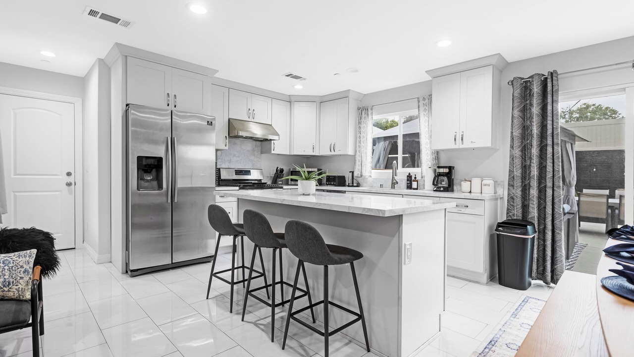 Photo of Kitchen in Midway City