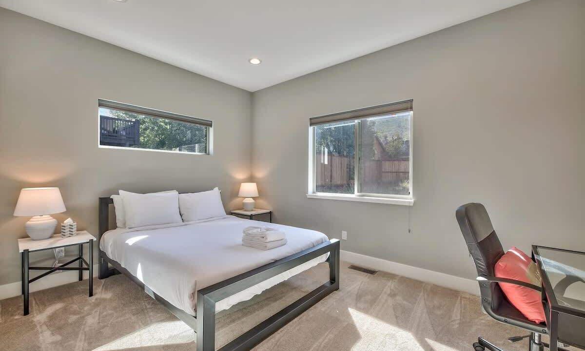 Photo of Bathroom in Mountain View Estates