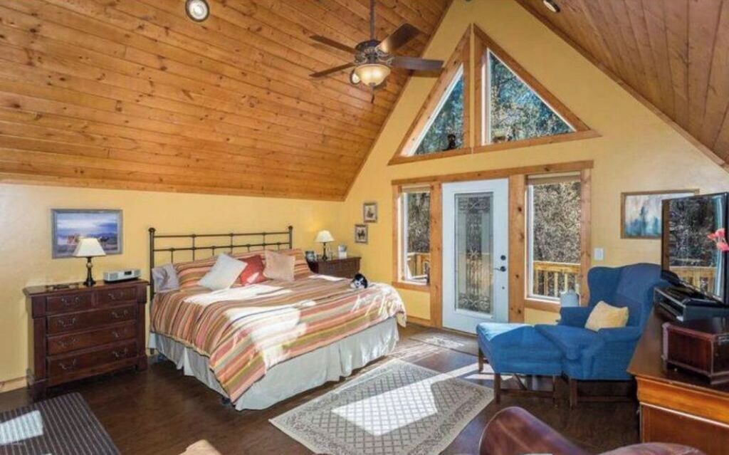 Photo of Bedroom in Groom Creek