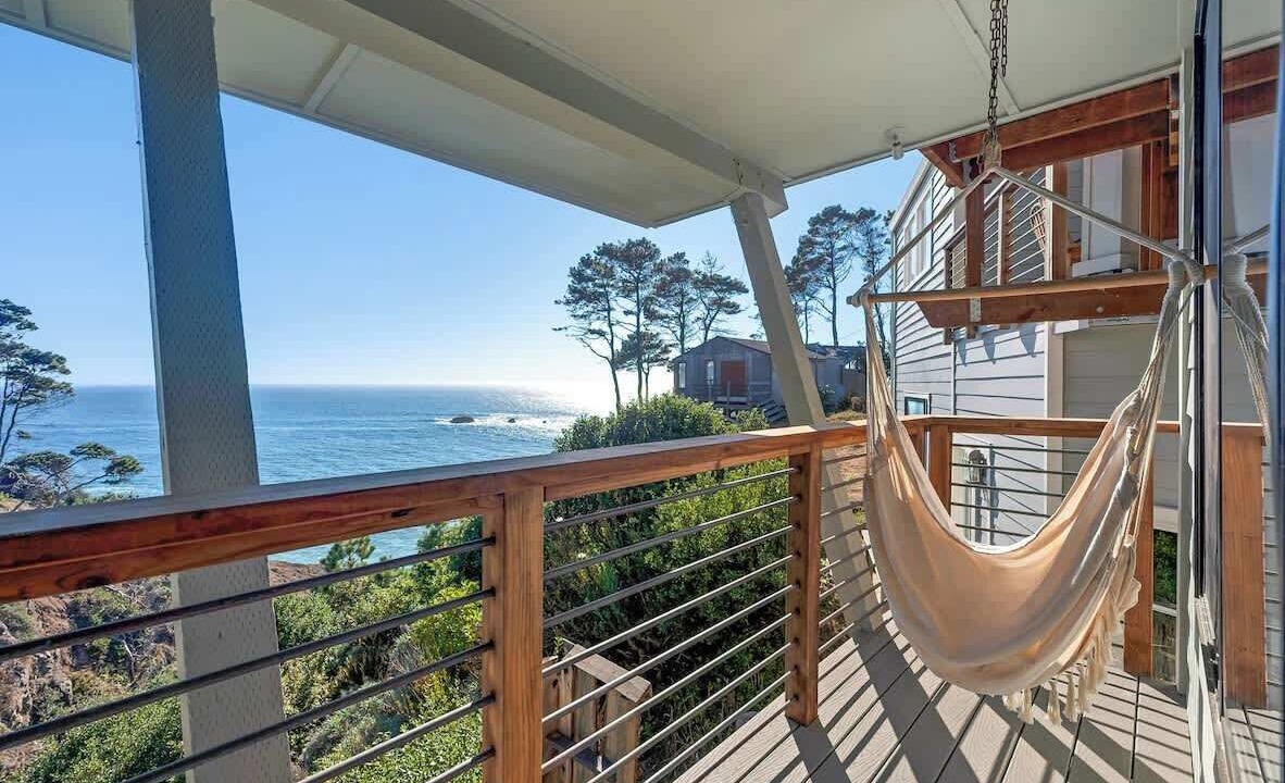 Photo of Patio Balcony in Gualala