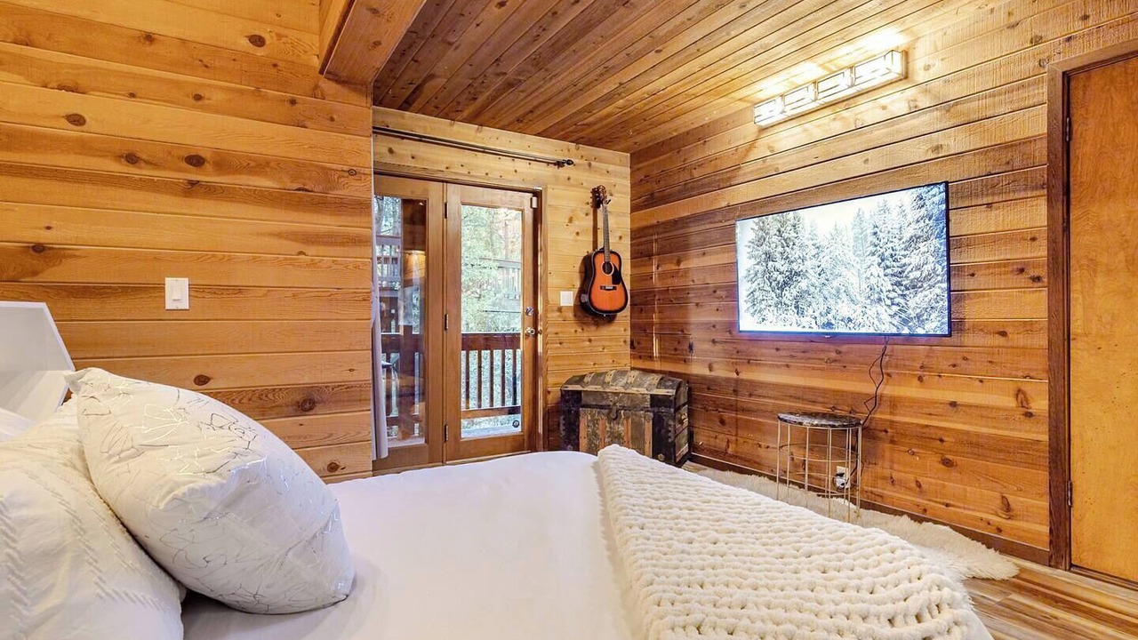Photo of Patio Balcony in Idyllwild