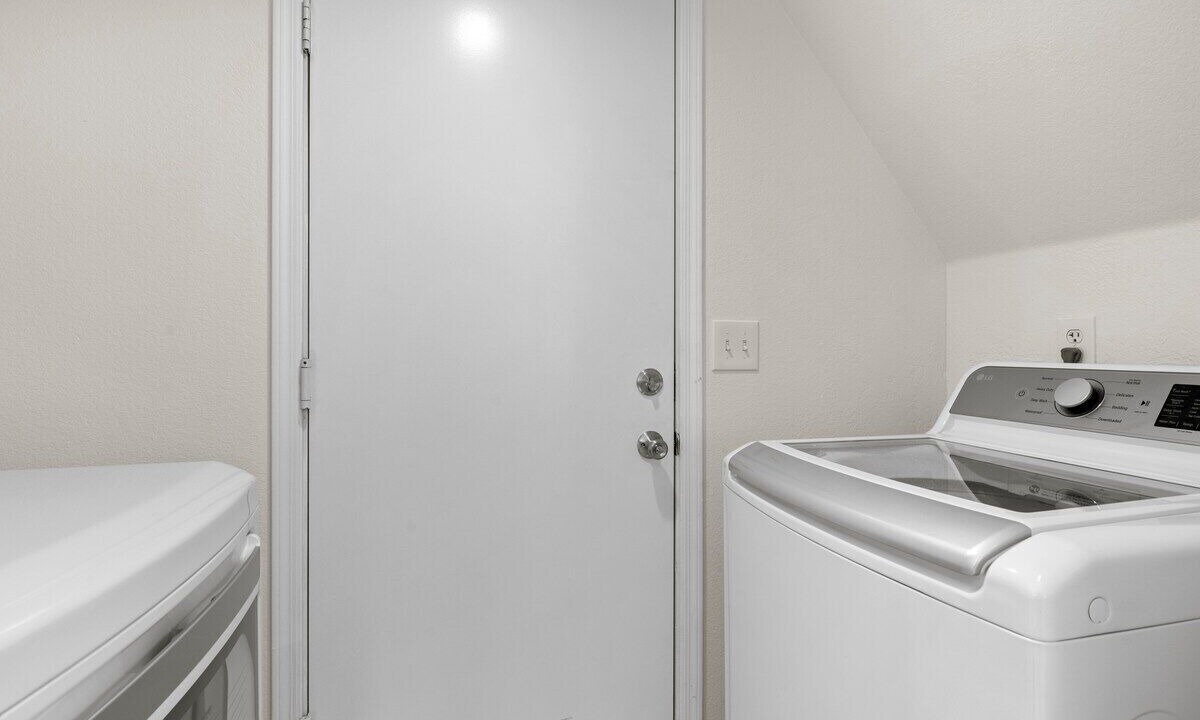 Photo of Bedroom in Foothills