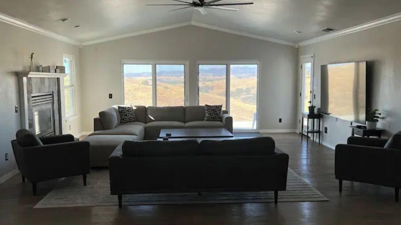 Photo of Livingroom in Paso Robles