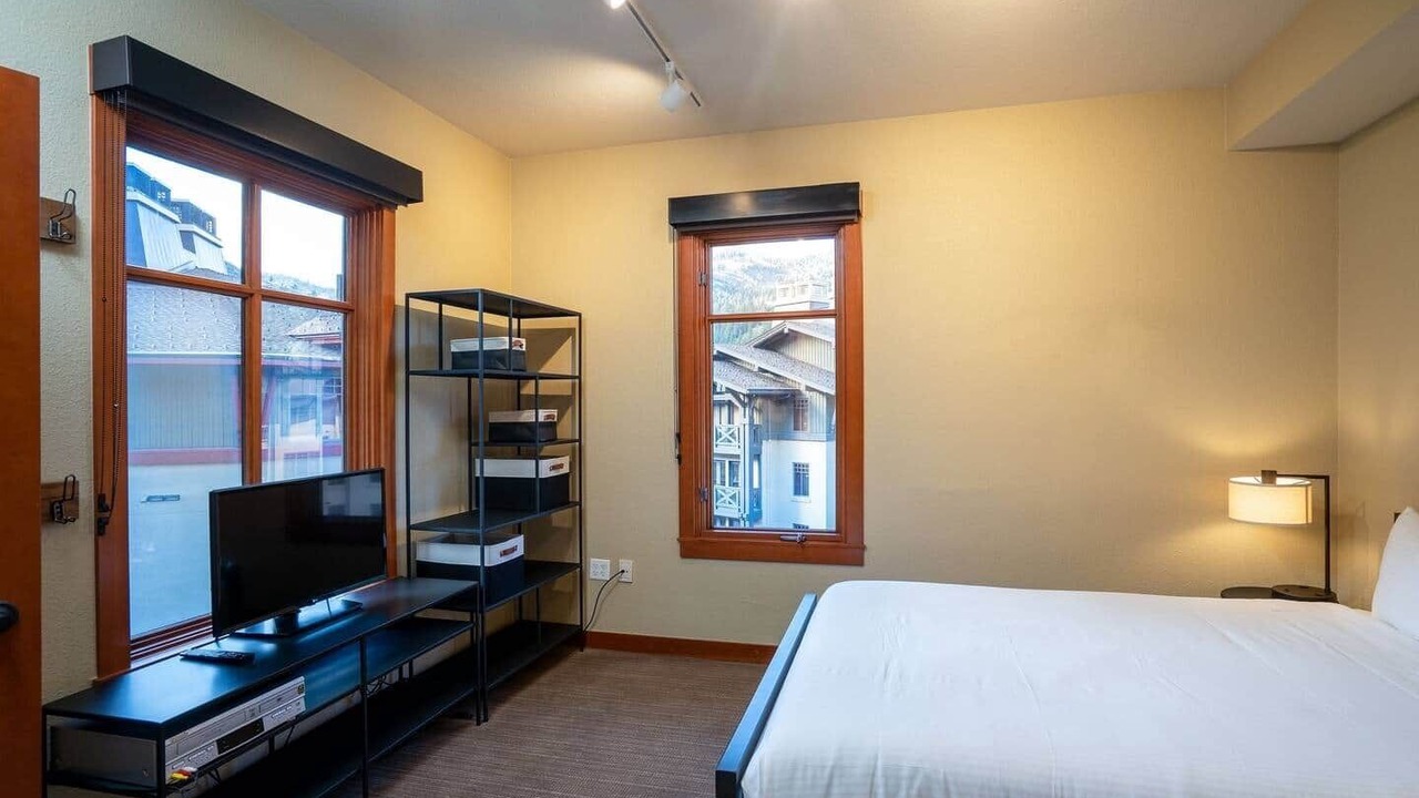 Photo of Bedroom in Olympic Valley
