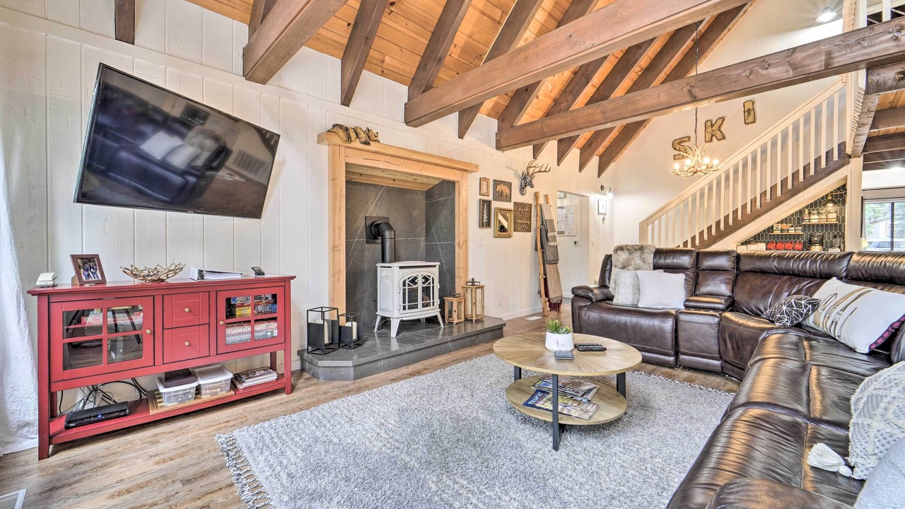 Photo of Livingroom in Truckee