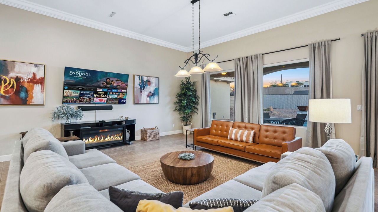 Photo of Livingroom in Sunridge Estates