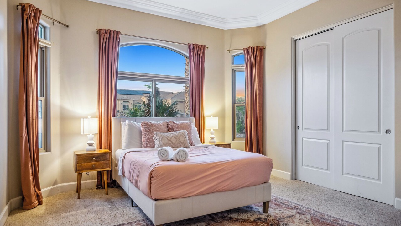Photo of Bedroom in Sunridge Estates
