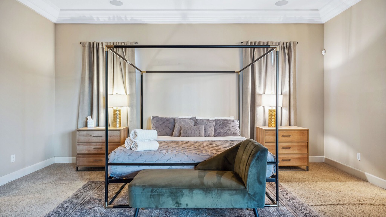 Photo of Bedroom in Sunridge Estates