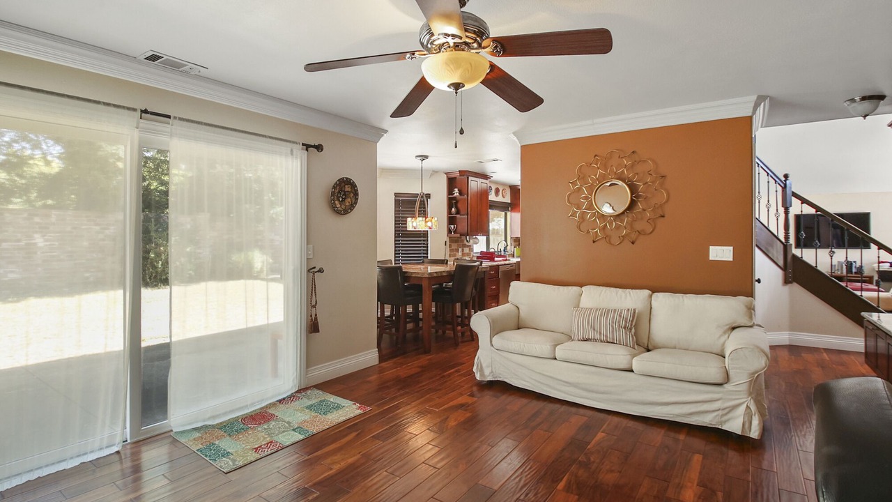 Photo of Livingroom in Lodi