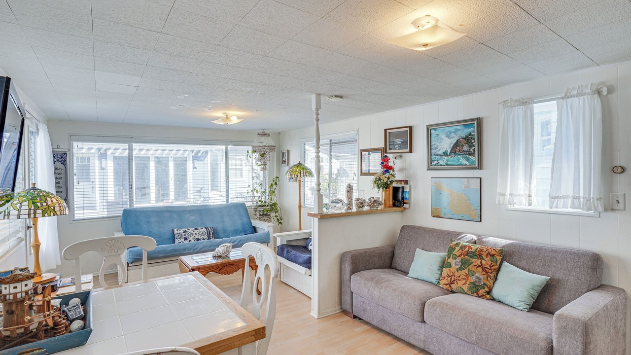 Photo of Bedroom in Avalon