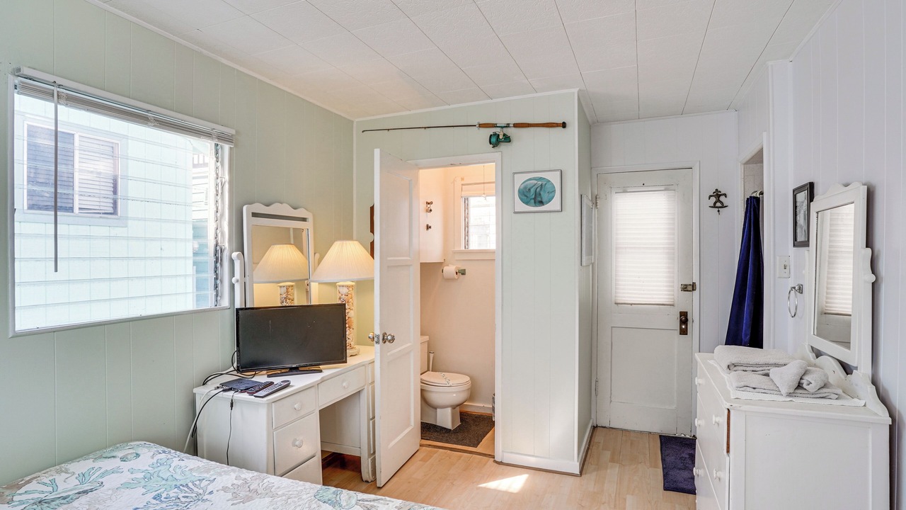 Photo of Bedroom in Avalon