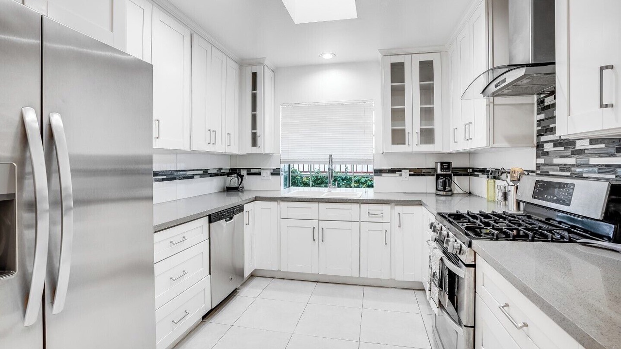 Photo of Kitchen in Valley Village