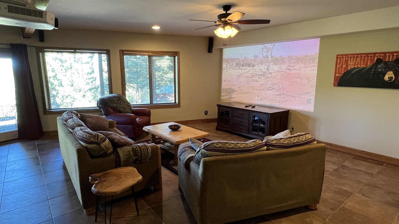 Photo of Livingroom in Lake Davis