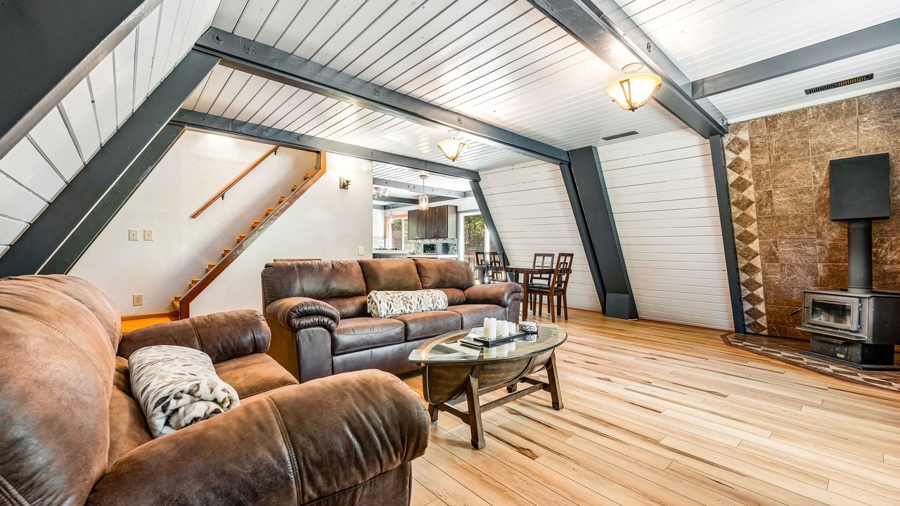 Photo of Livingroom in Gualala