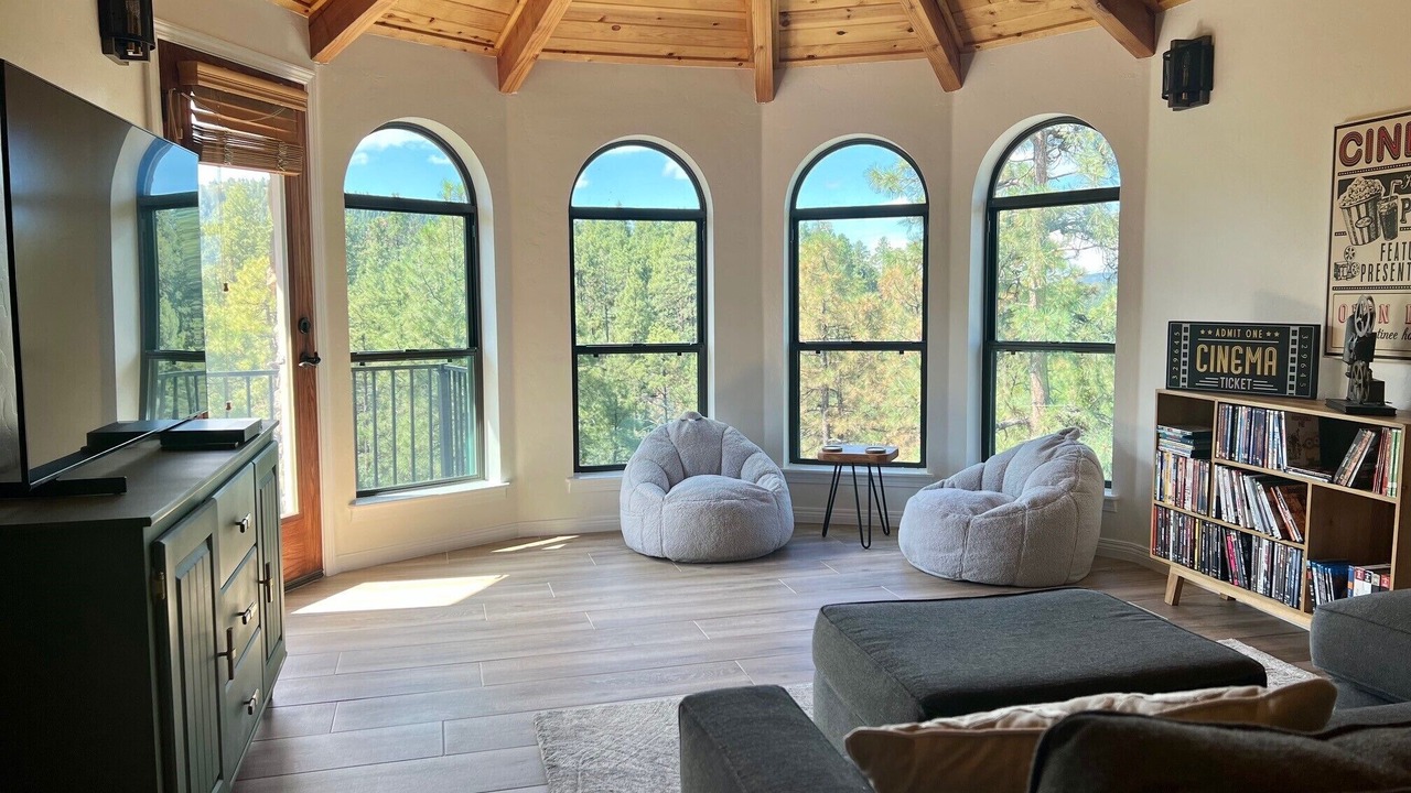 Photo of Livingroom in Prescott