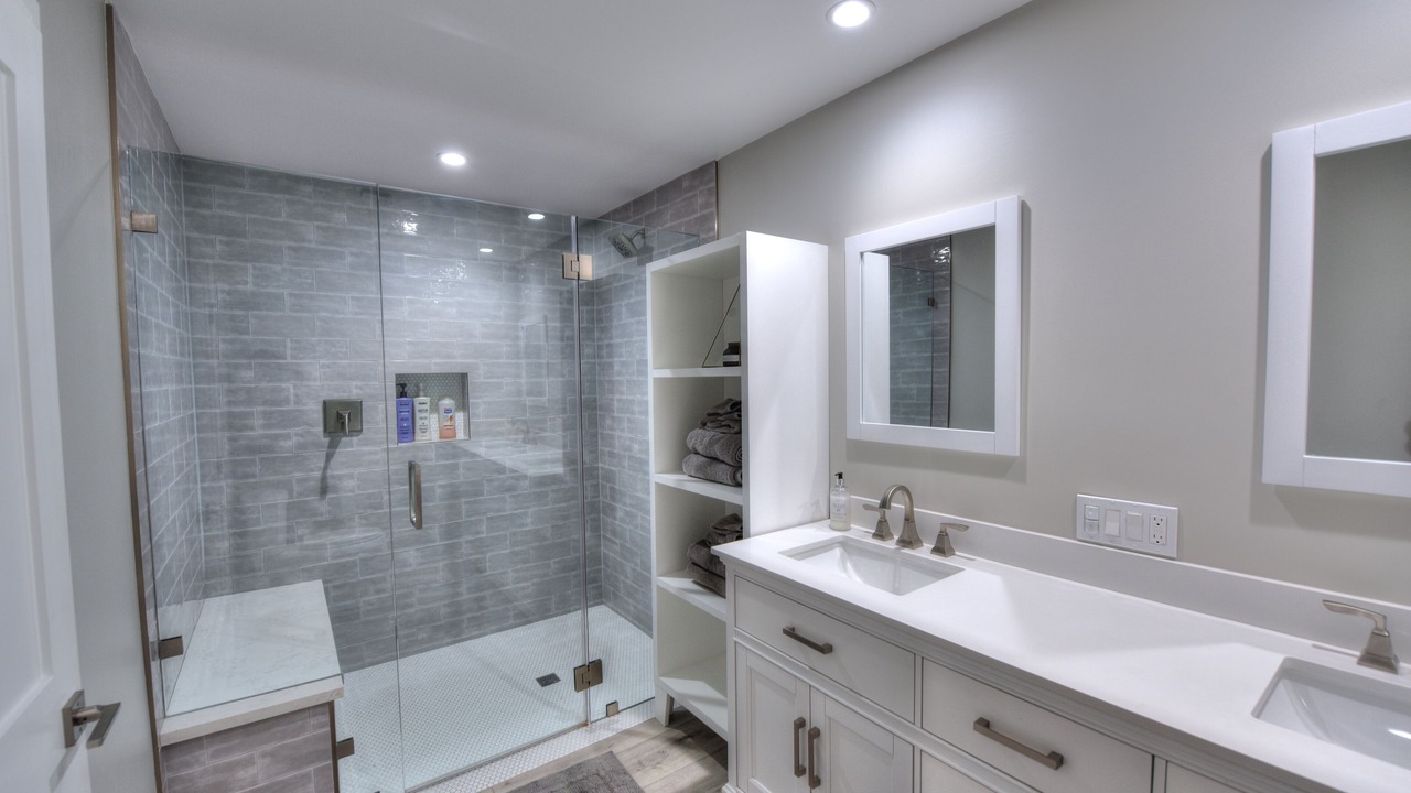 Photo of Bathroom in Moovalya Keys
