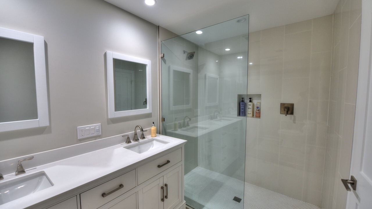 Photo of Bathroom in Moovalya Keys