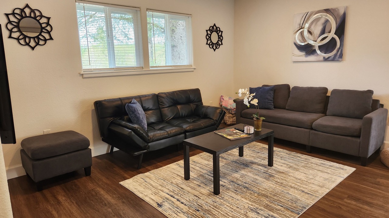 Photo of Livingroom in McKinleyville