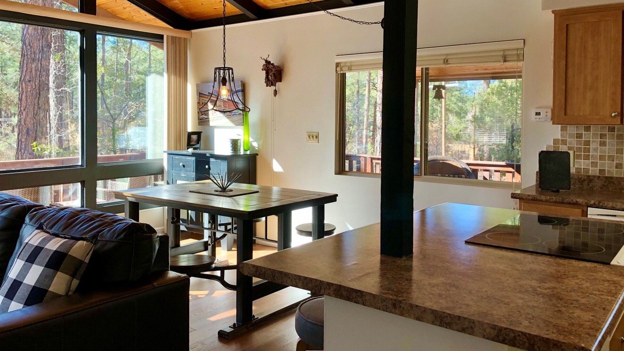 Photo of Livingroom in Groom Creek