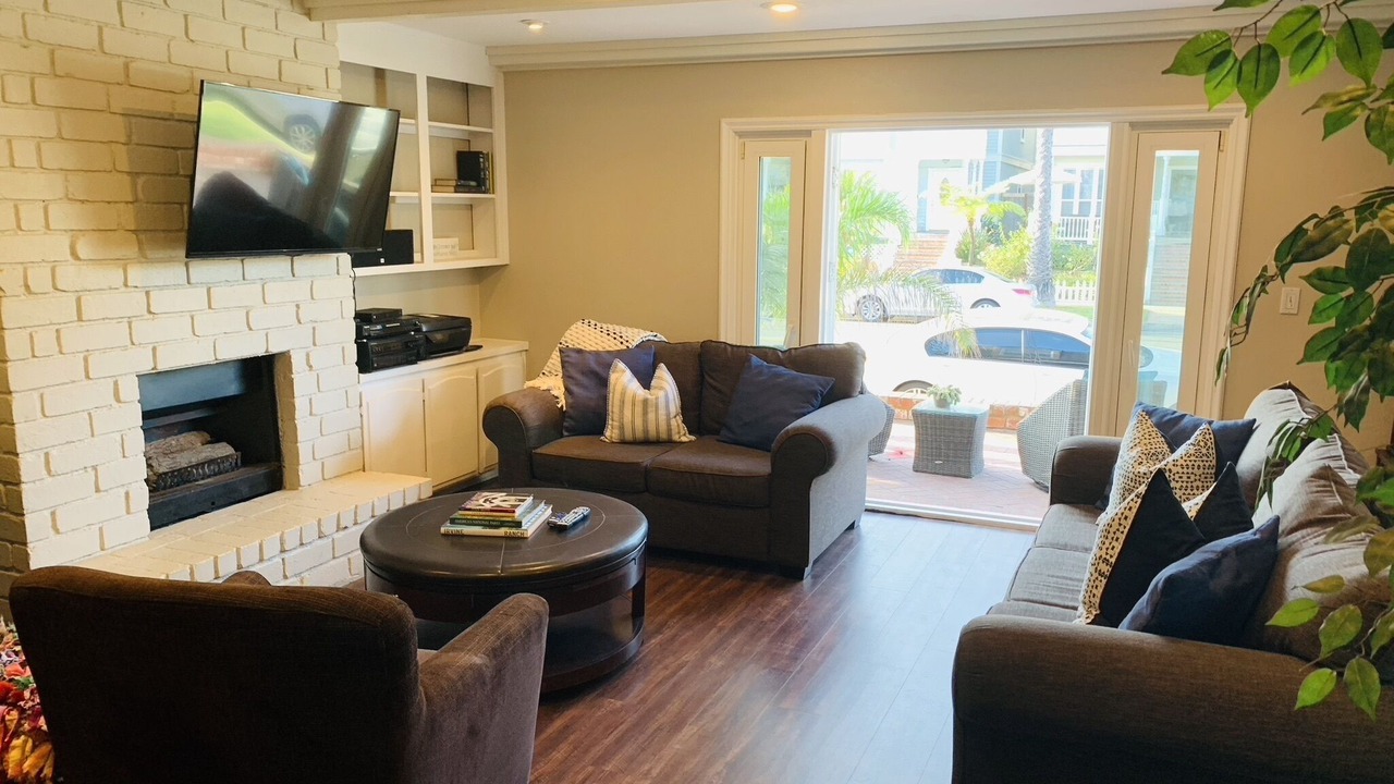 Photo of Bedroom in Huntington Beach