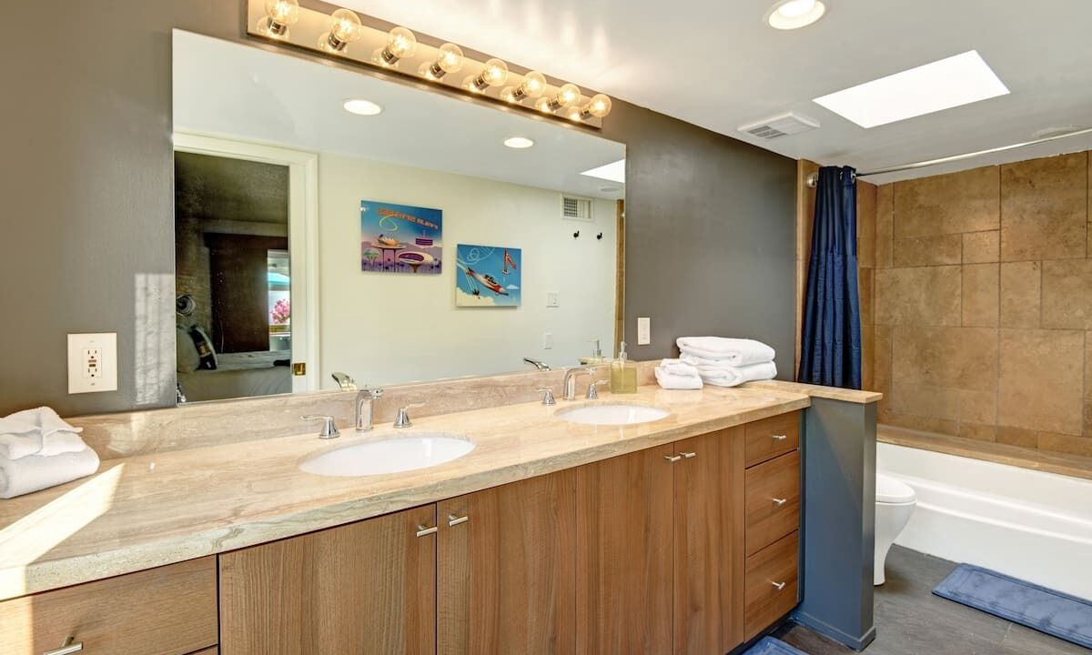 Photo of Bathroom in Desert Park Estates