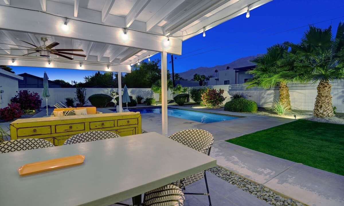 Photo of Outdoor in Desert Park Estates