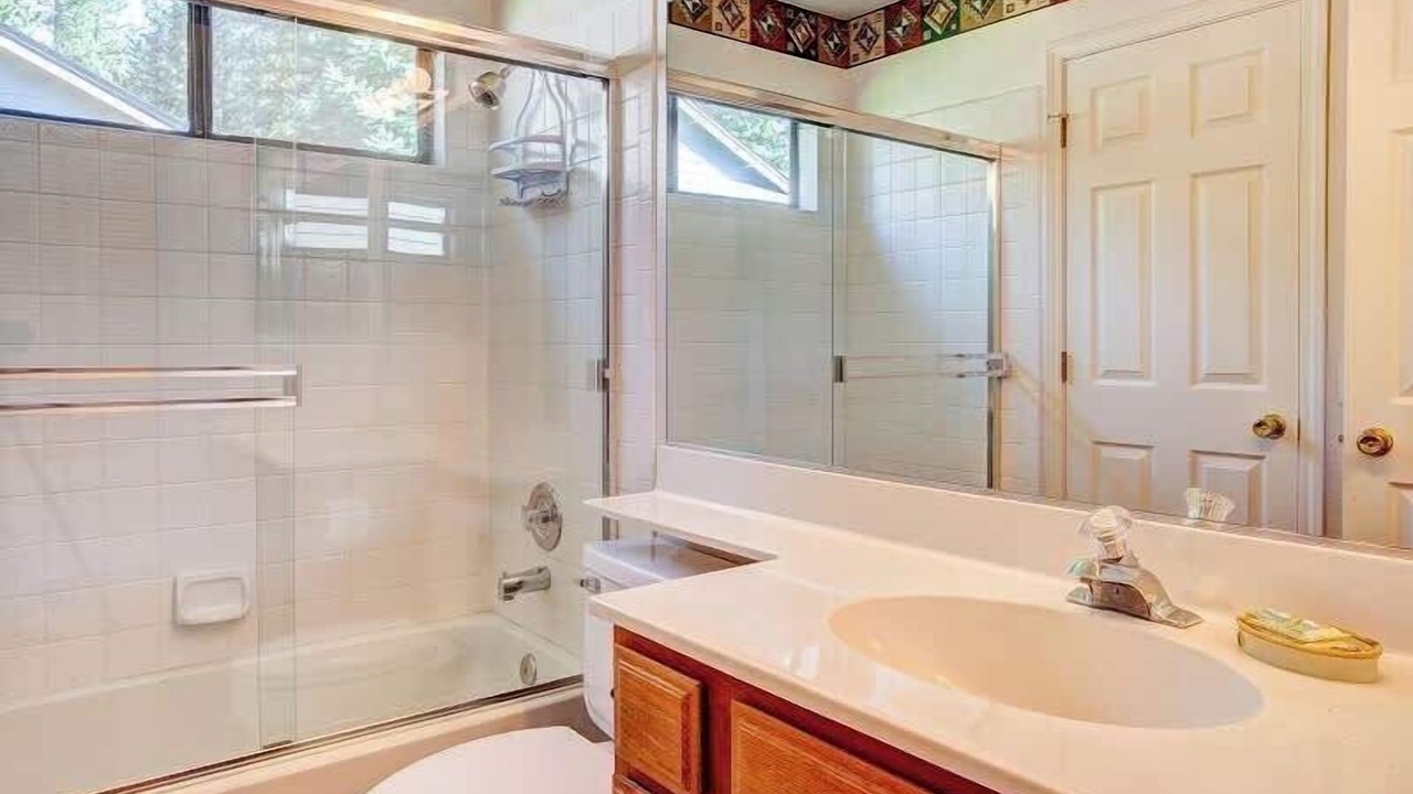 Photo of Bathroom in Plumas Eureka Estates