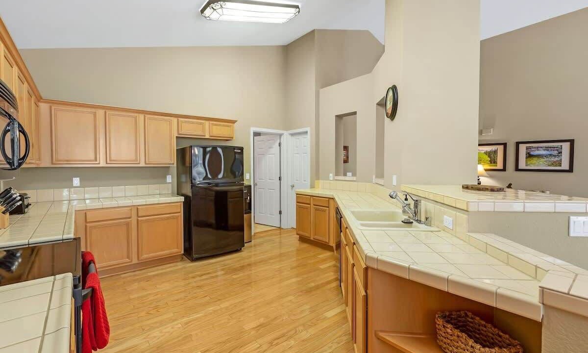 Photo of Kitchen in Plumas Eureka Estates