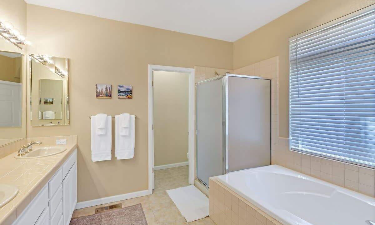 Photo of Bathroom in Plumas Eureka Estates