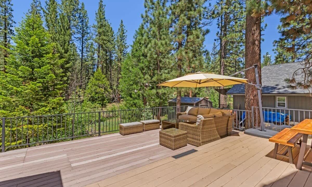 Photo of Outdoor in Plumas Eureka Estates