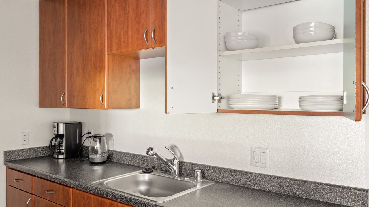 Photo of Kitchen in Shoreline West