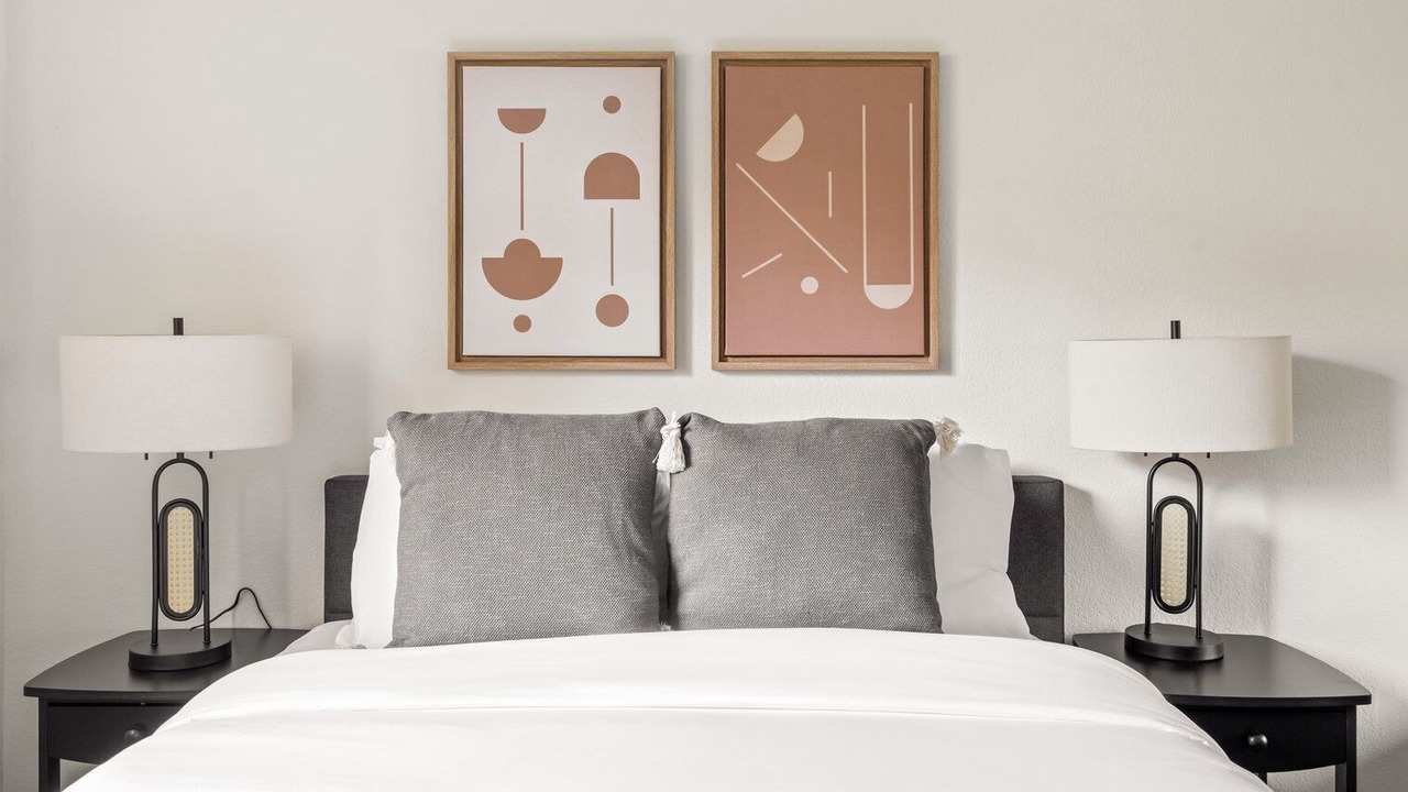 Photo of Bedroom in Shoreline West
