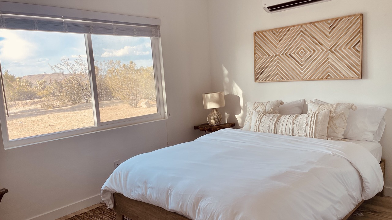 Photo of Bedroom in Yucca Valley