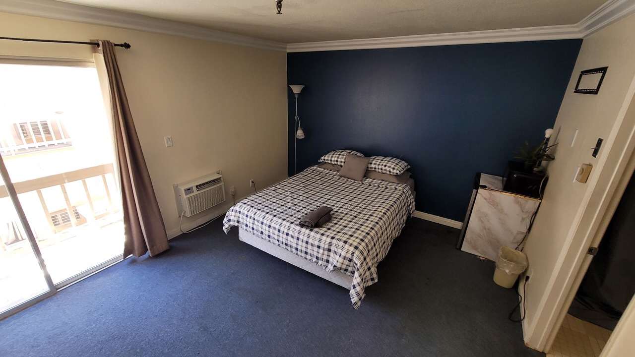 Photo of Bedroom in Beverly Hills