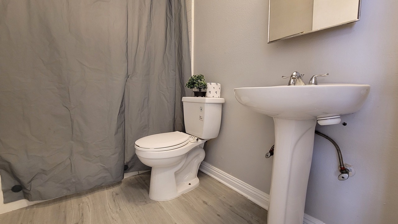 Photo of Bathroom in Beverly Hills