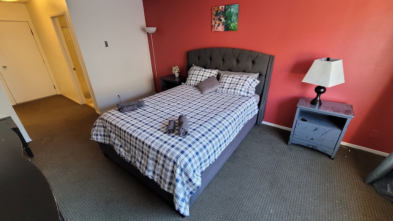 Photo of Bedroom in Beverly Hills