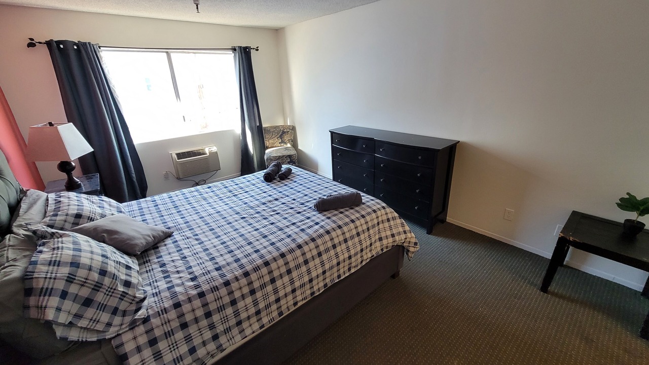 Photo of Bedroom in Beverly Hills