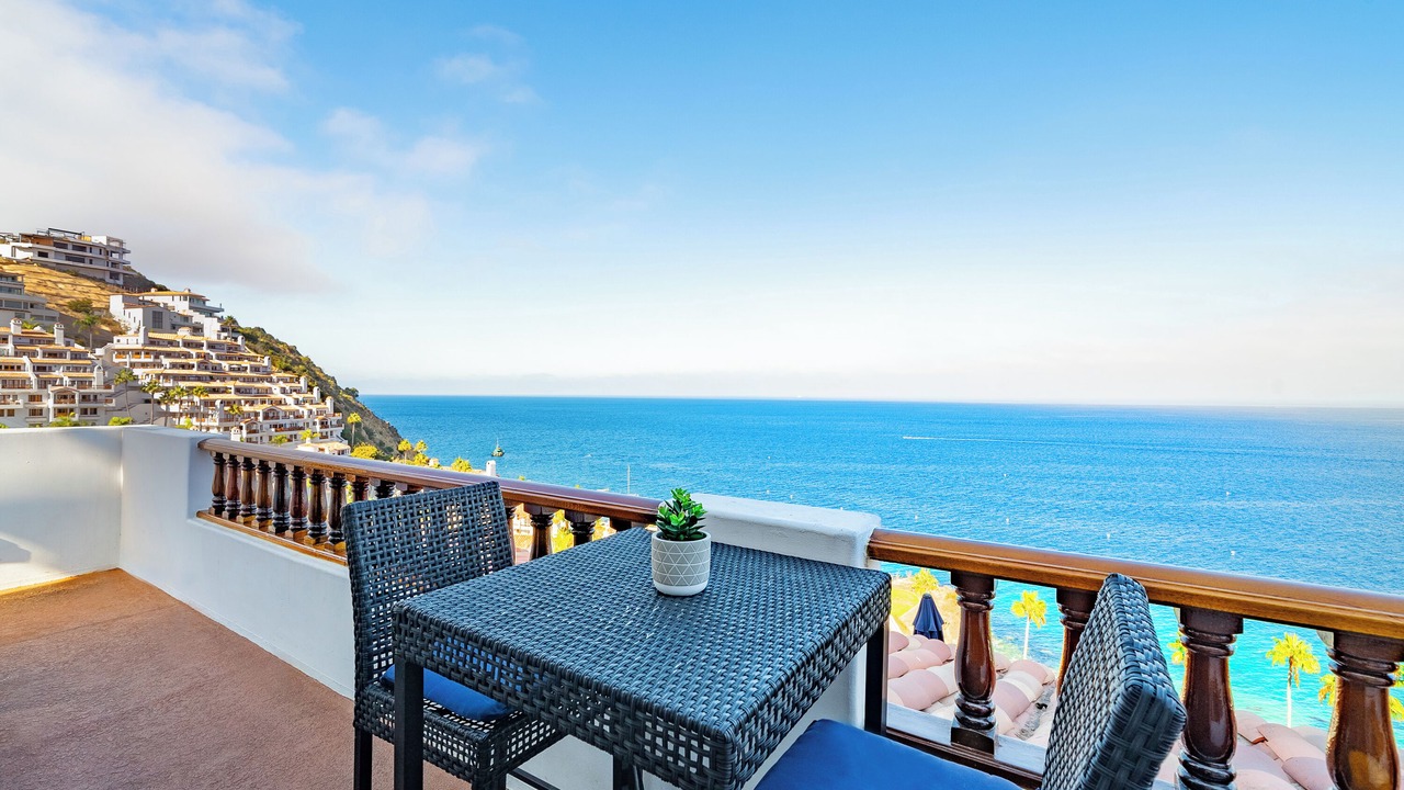 Photo of Outdoor in Avalon