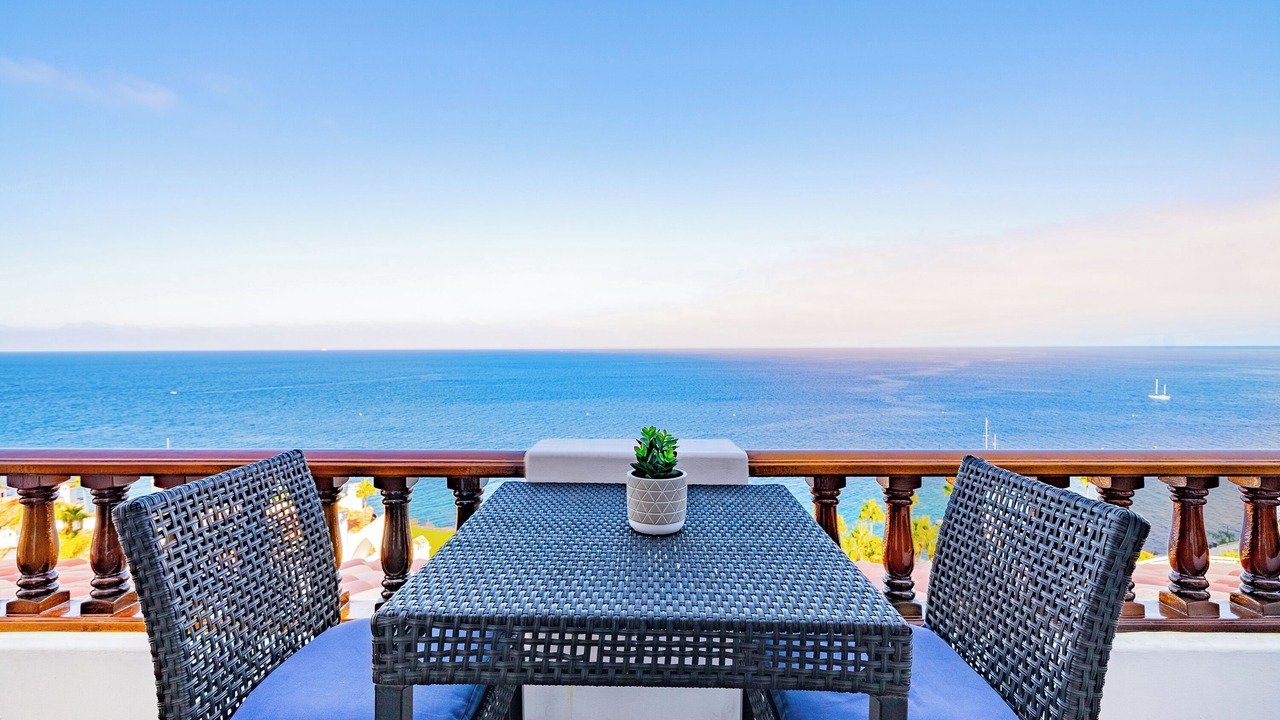 Photo of Outdoor in Avalon