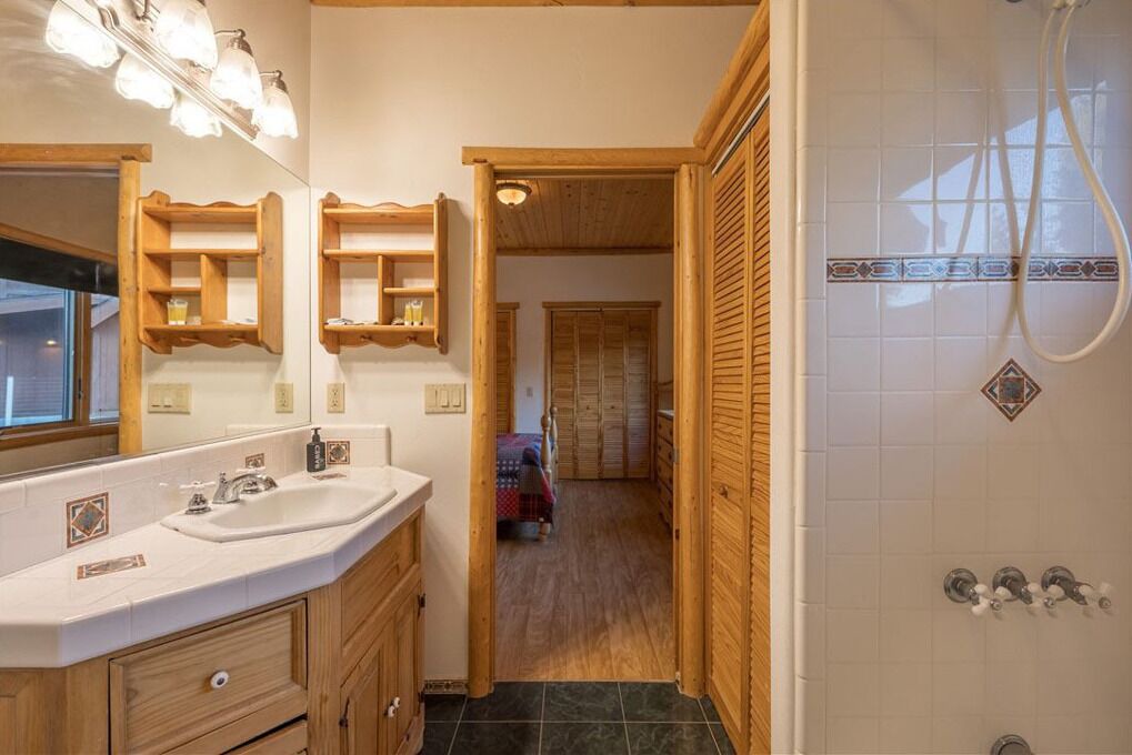 Photo of Bathroom in Boulder Bay