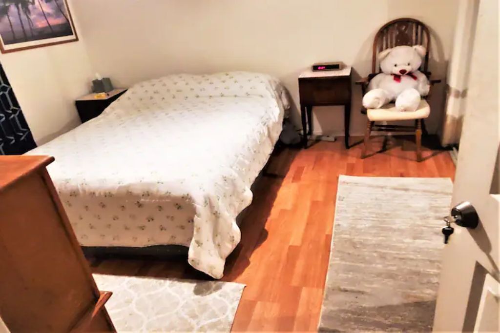 Photo of Bedroom in Townsite
