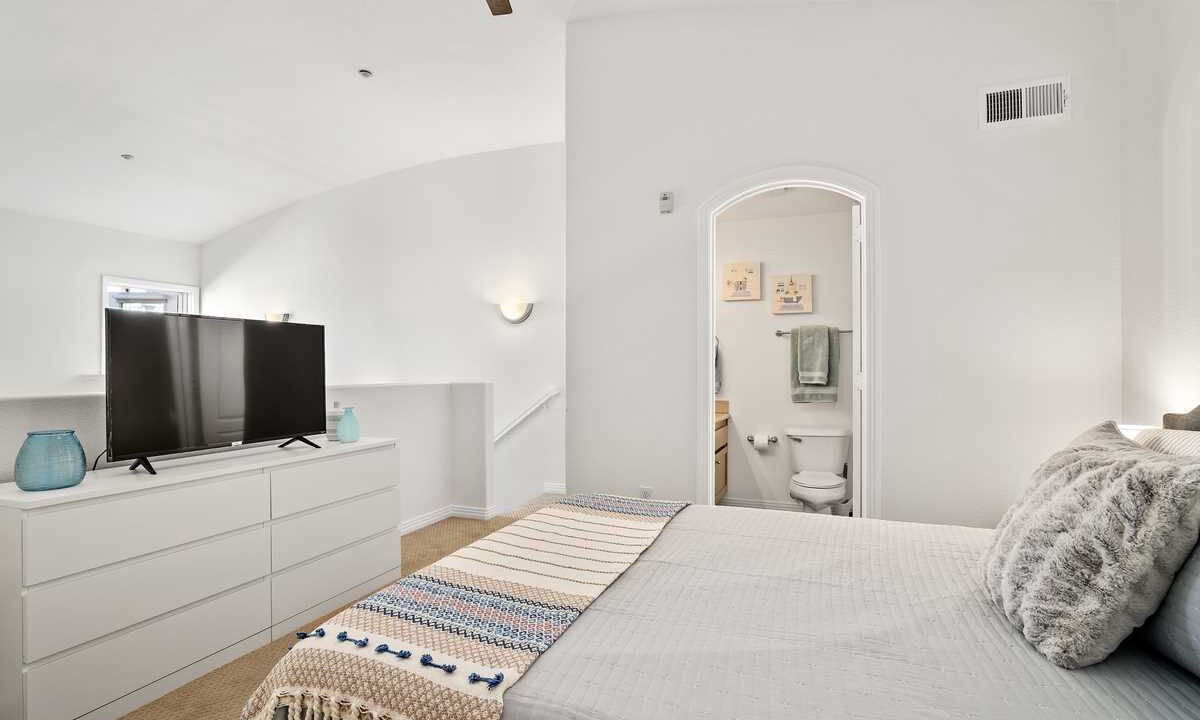 Photo of Bedroom in Downtown San Diego