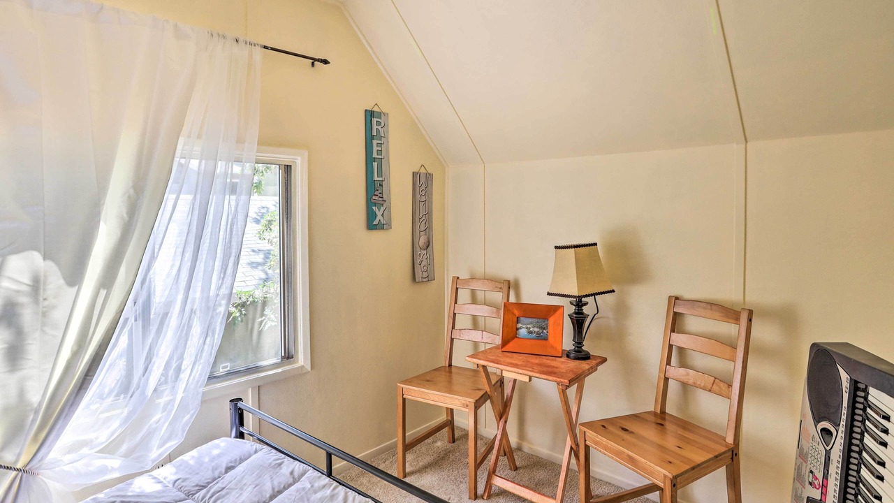 Photo of Bedroom in Crestline