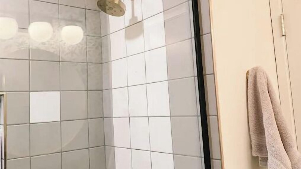 Photo of Bathroom in Chico