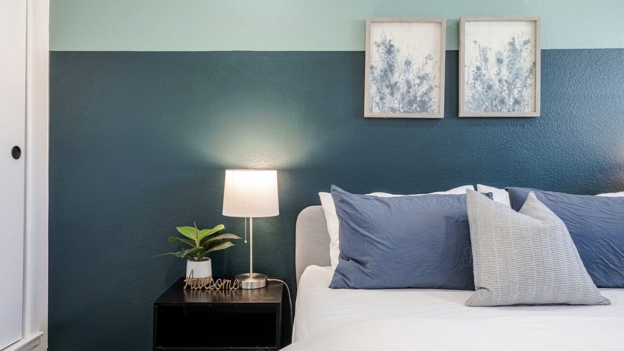 Photo of Bedroom in Midway City
