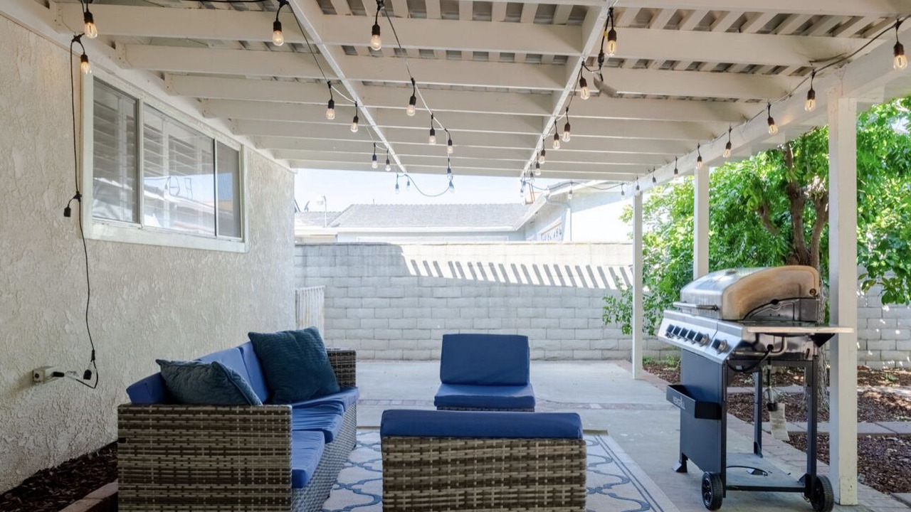 Photo of Patio Balcony in Midway City