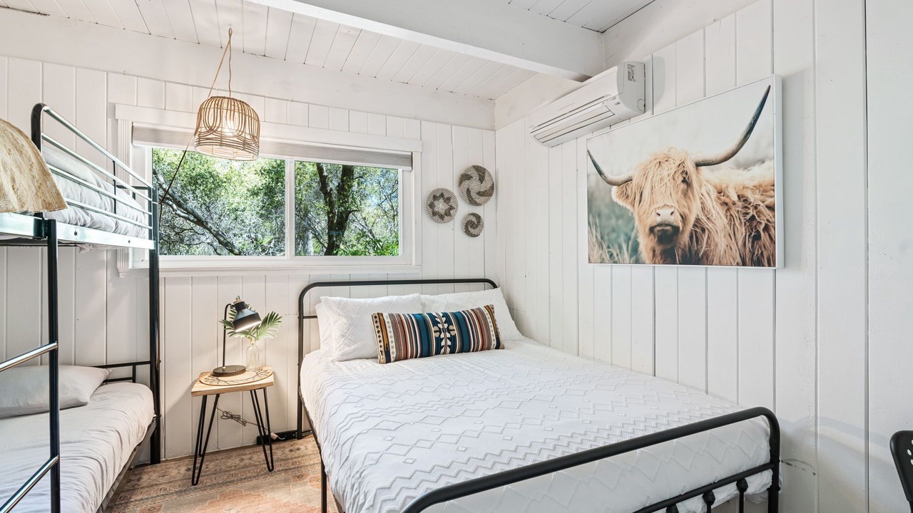 Photo of Bedroom in Three Rivers