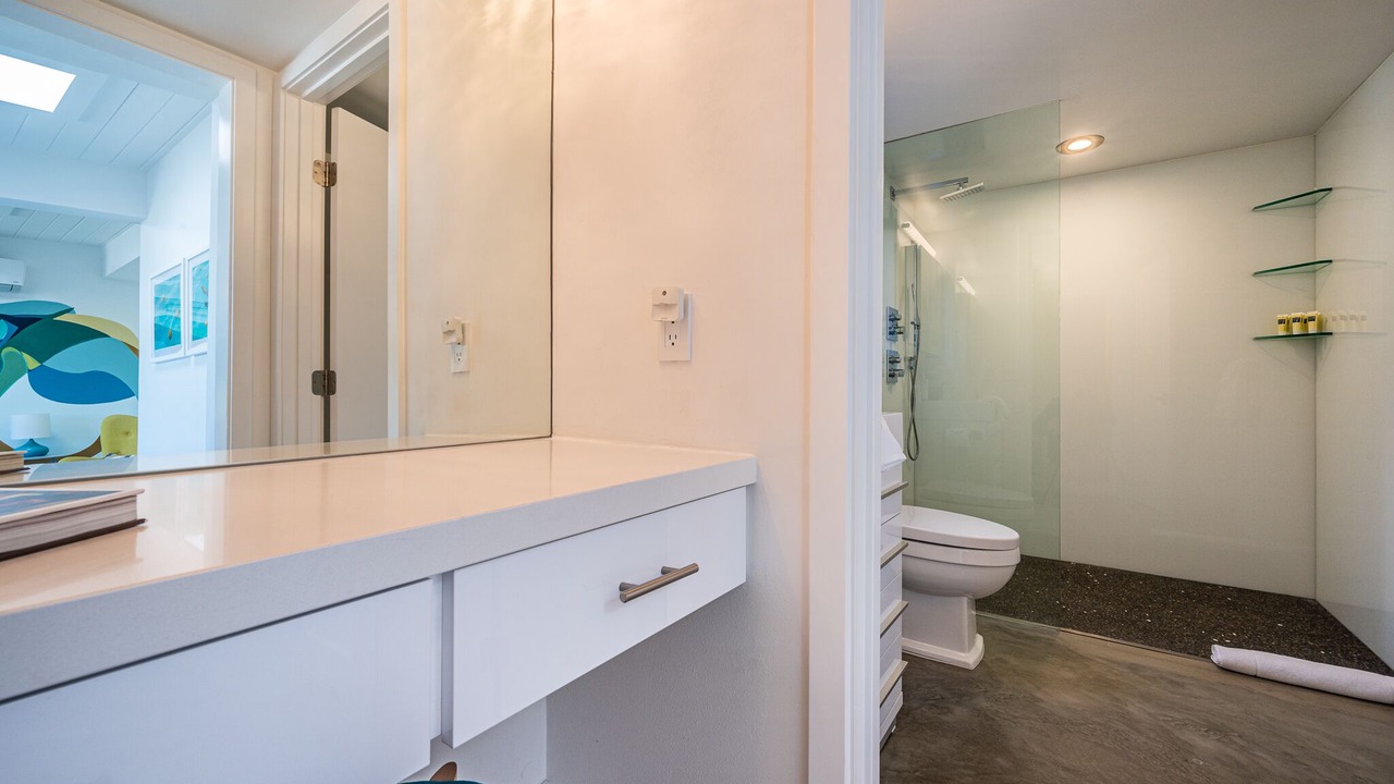 Photo of Bathroom in Chino Canyon
