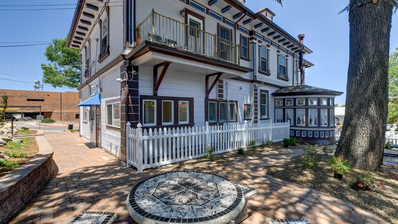 Photo of Outdoor in Nob Hill