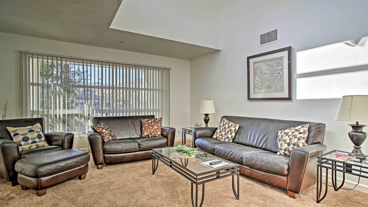 Photo of Livingroom in Cathedral City